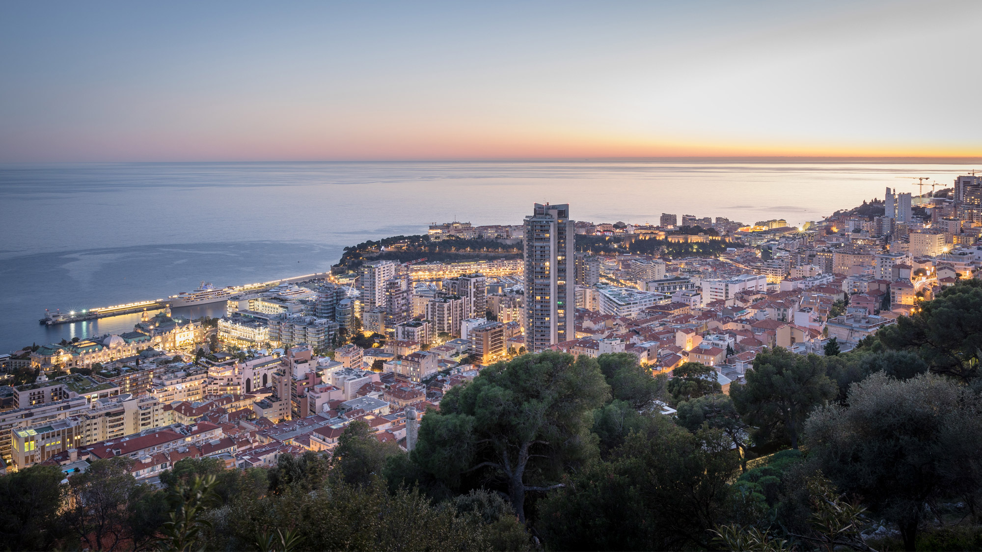 Miells & Partners - monaco real estate companies - Night view on Monaco