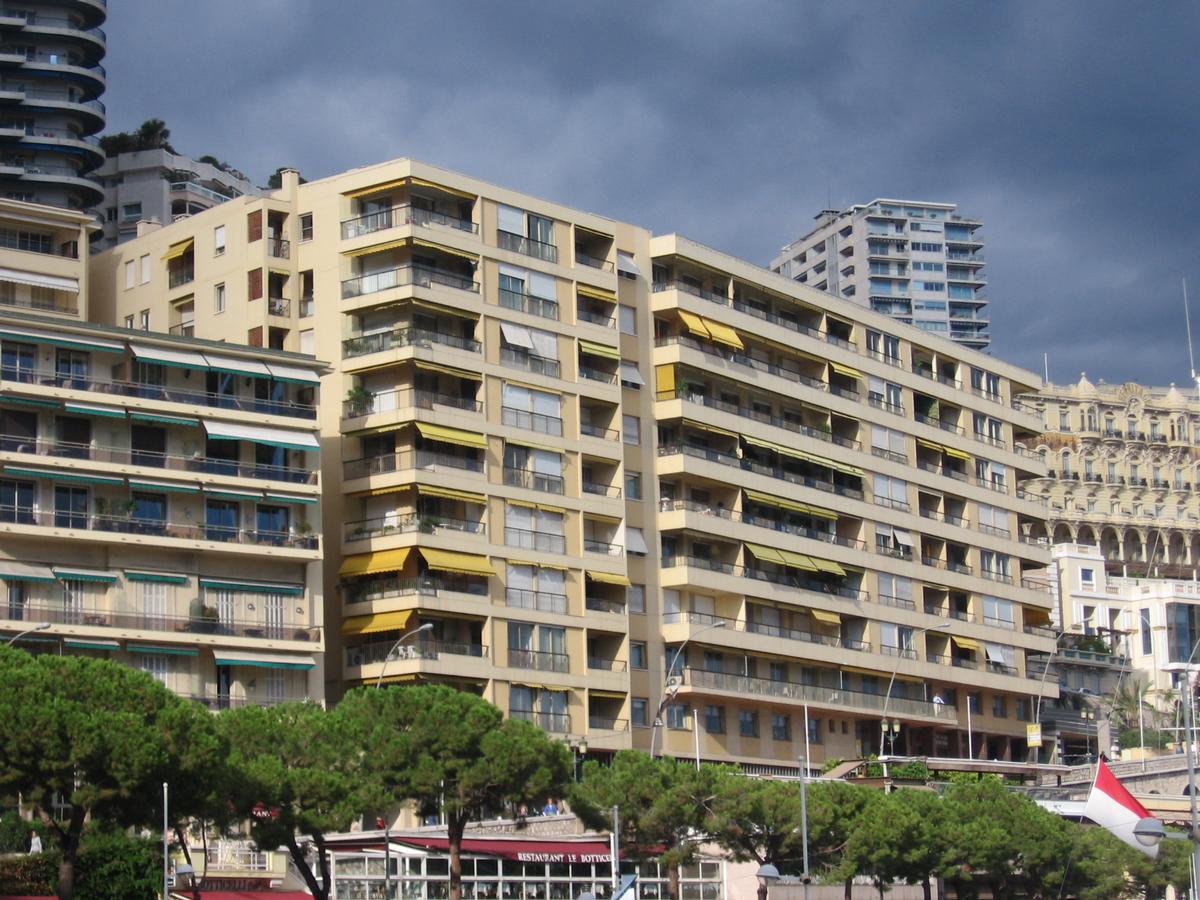 beau-rivage-building